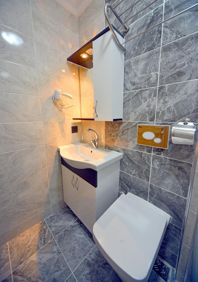 Asil Apart Hotel Burhaniye ภายนอก รูปภาพ